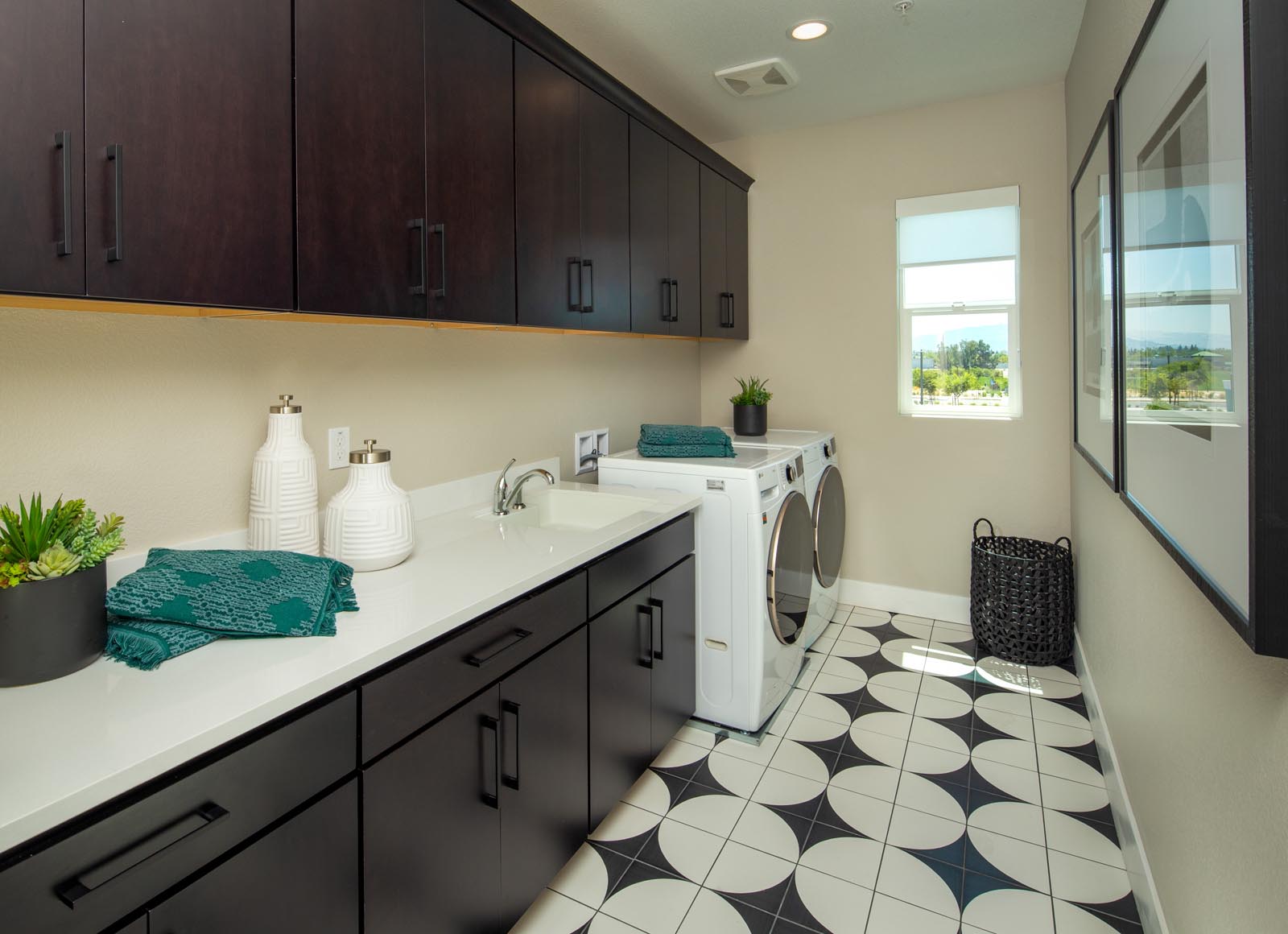Laundry Room - Plan One - Ivy at Boulevard